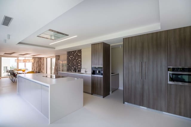 5 slaapkamer Villa te koop in La Zagaleta, Benahavís met zwembad garage - € 9.400.000 (Ref: 7250100)