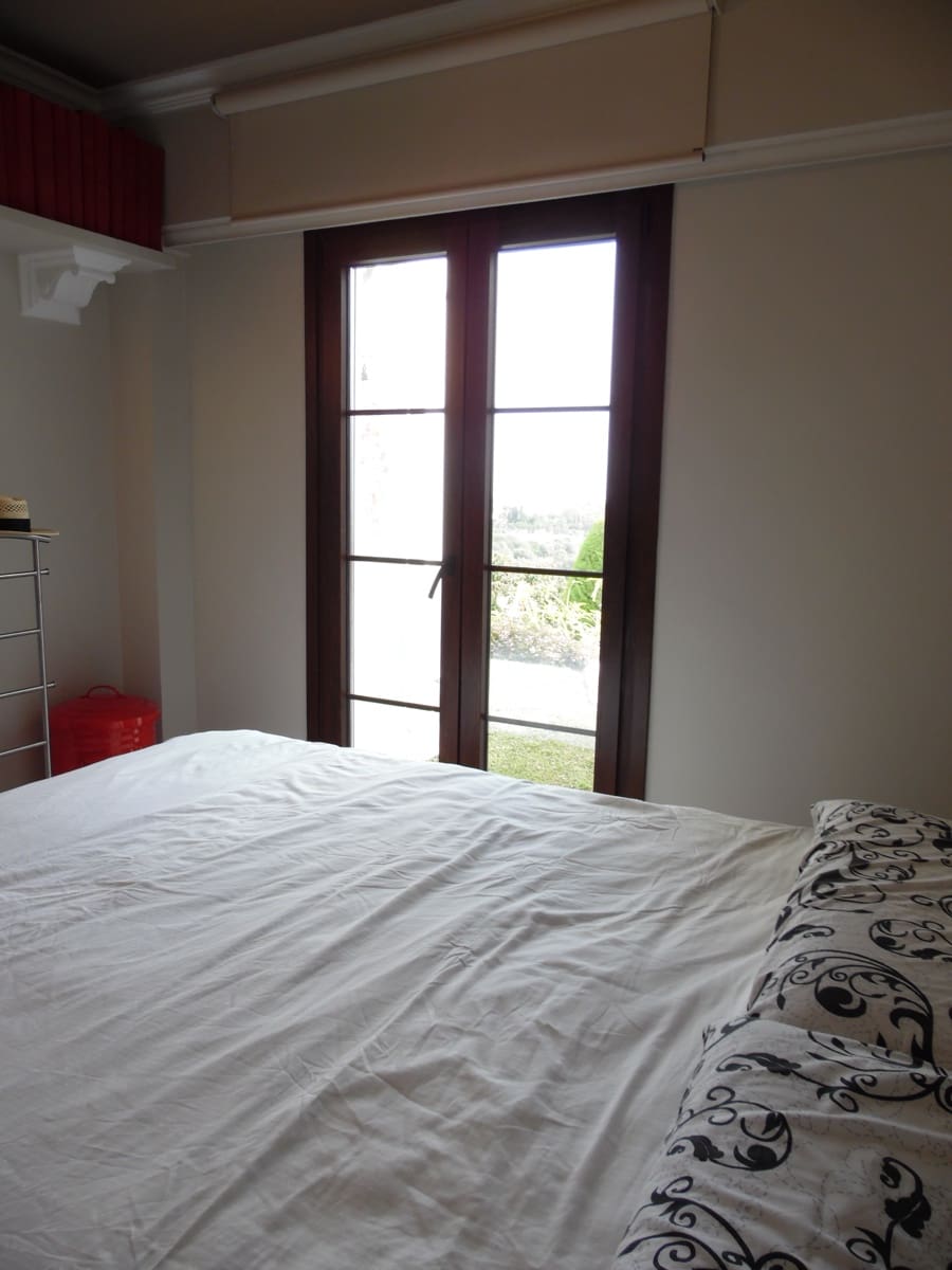 2 soveværelse Lejlighed til salg i Benahavis med swimmingpool - € 375.000 (Ref: 7257085)