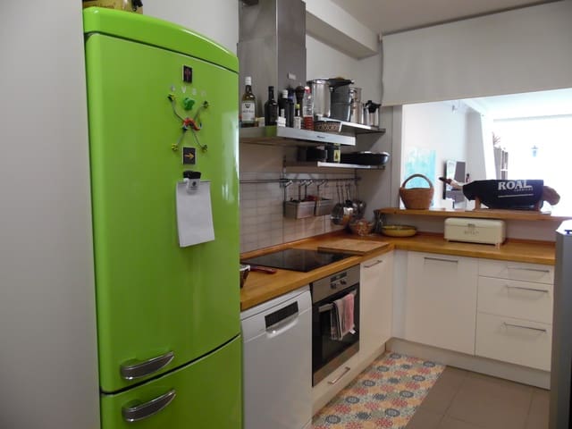 2 slaapkamer Appartement te koop in Los Arqueros - Puerto del Almendro, Benahavís met zwembad - € 375.000 (Ref: 7257085)