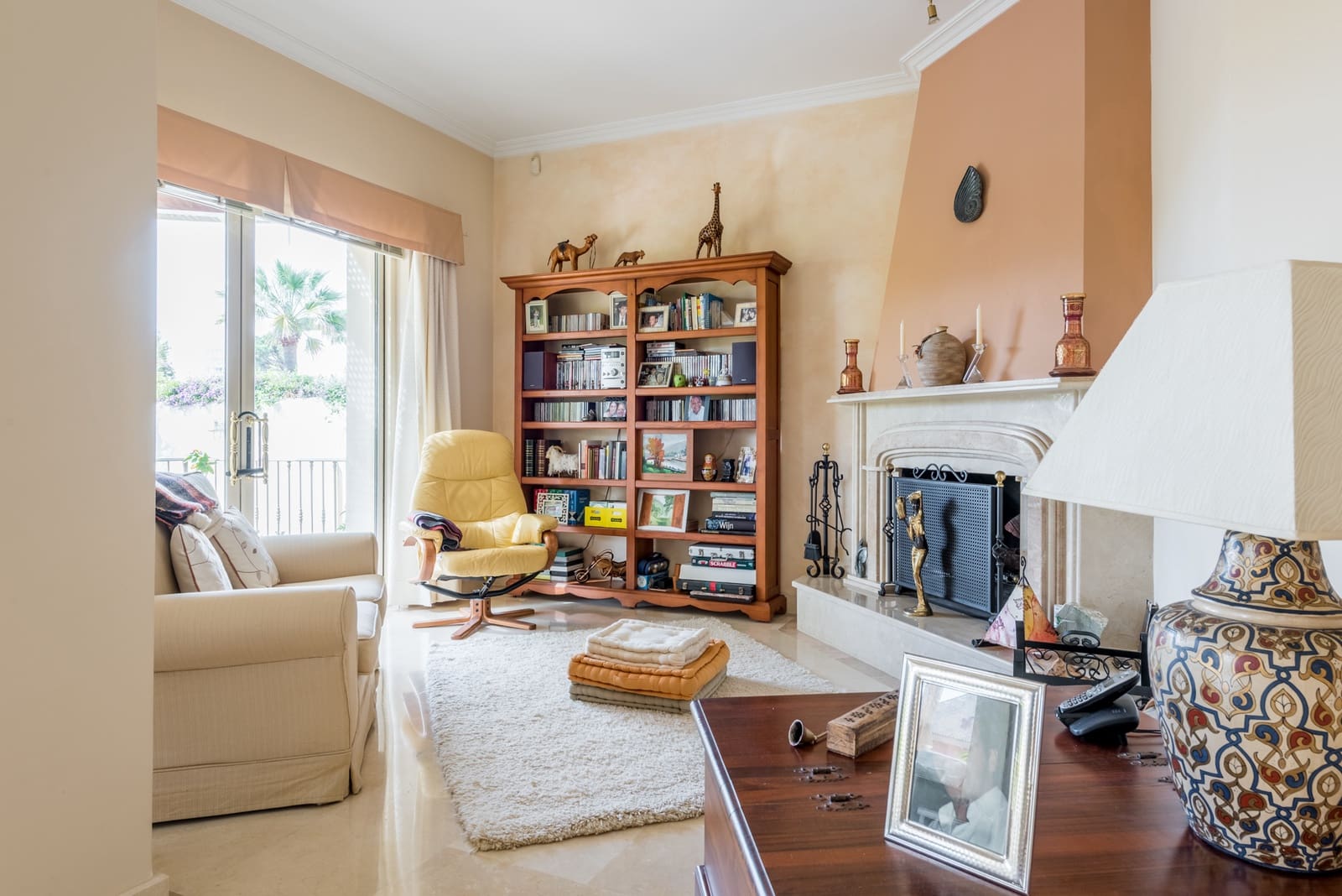 4 sypialnia Willa na sprzedaż w Marbella del Este z basenem garażem - 1 975 000 € (Ref: 7372034)