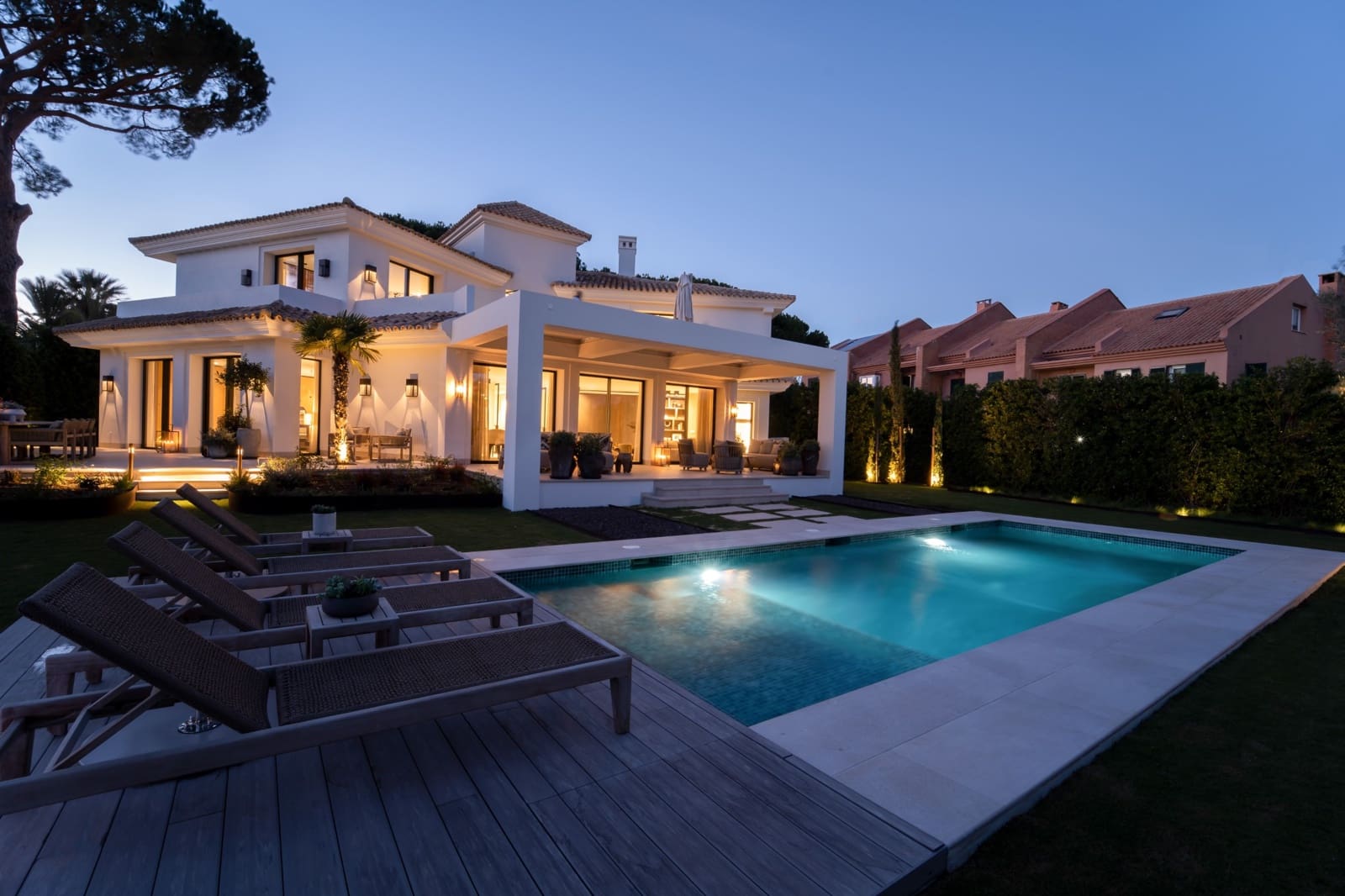 5 Zimmer Villa zu verkaufen in Los Monteros mit Pool Garage - 6.500.000 € (Ref: 7555745)