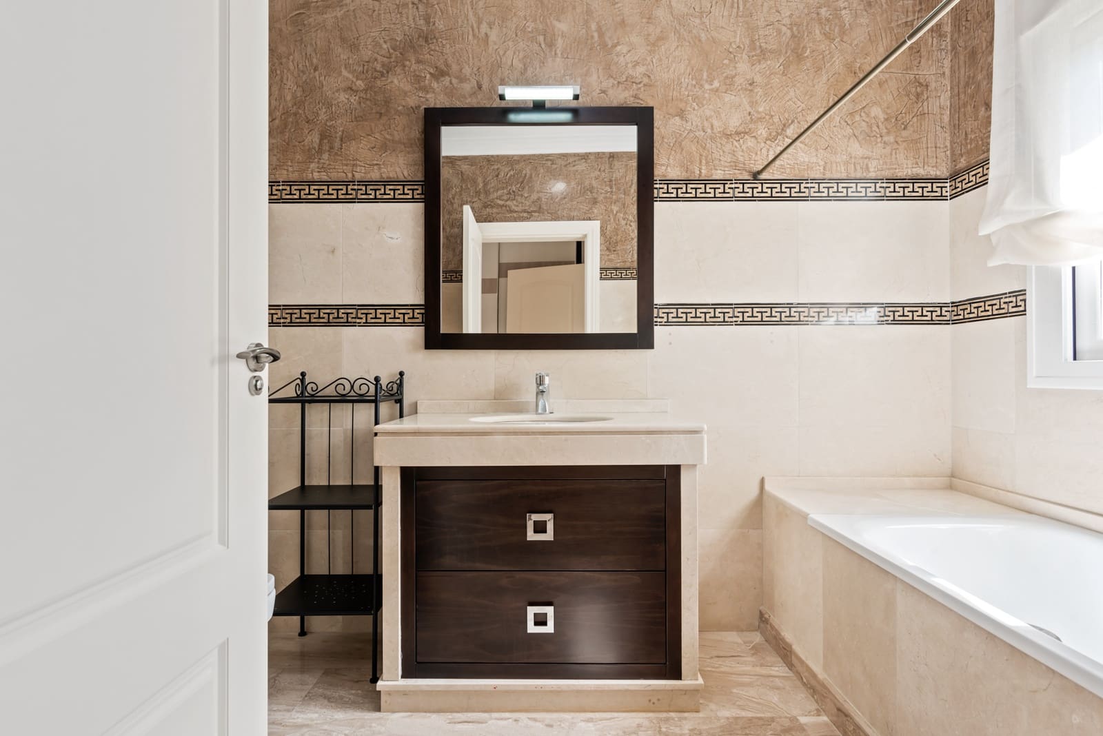 4 chambre Villa/Maison à vendre à Elviria avec piscine garage - 1 790 000 € (Ref: 7588204)