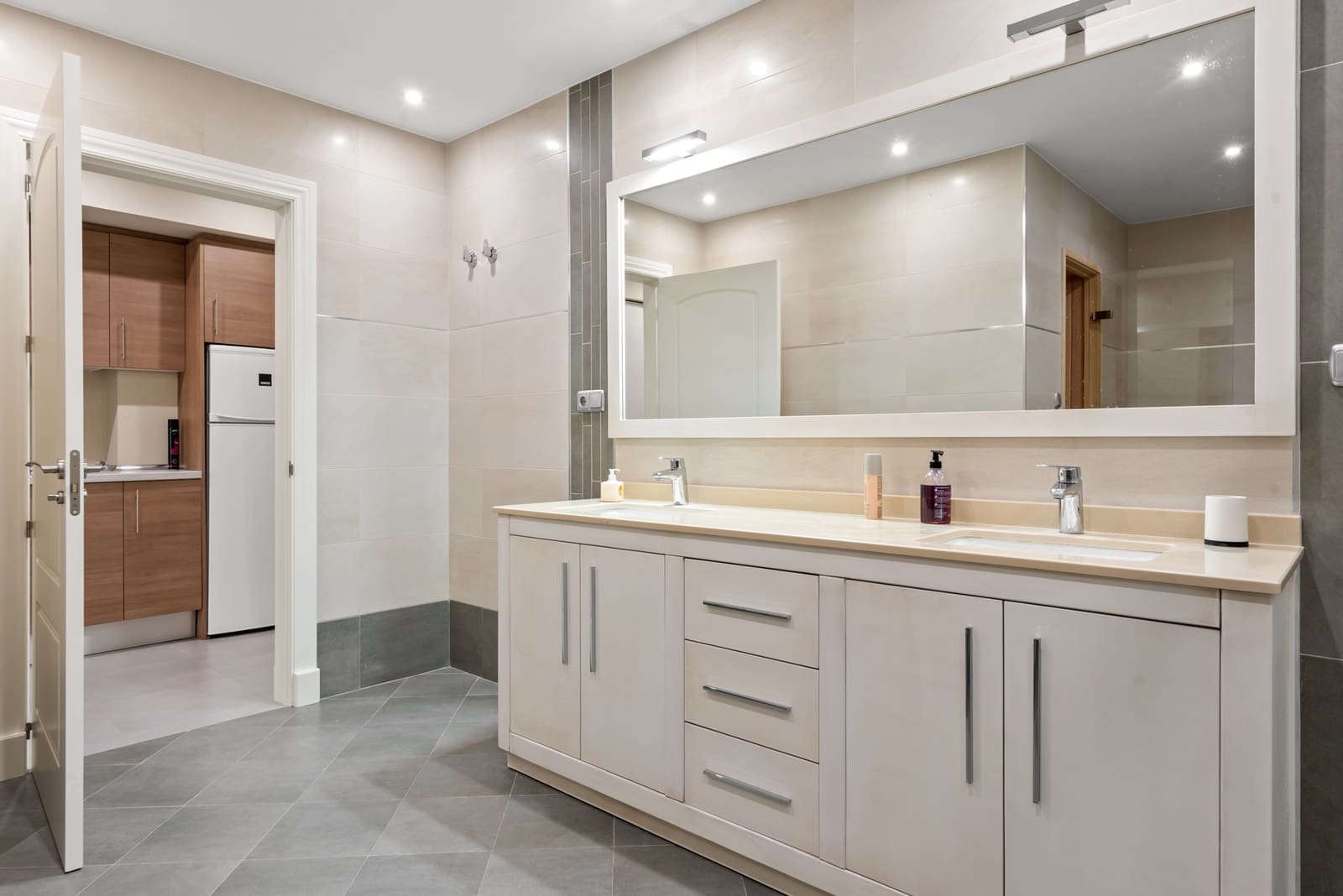 4 chambre Villa/Maison à vendre à Elviria avec piscine garage - 1 790 000 € (Ref: 7588204)