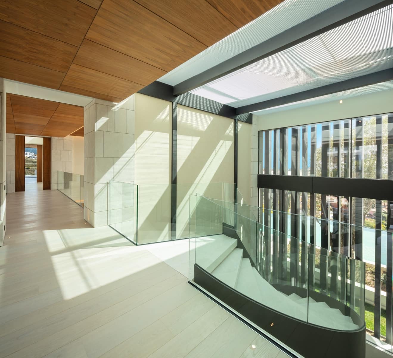 12 sypialnia Willa na sprzedaż w Benahavis z basenem garażem - 20 000 000 € (Ref: 7622913)