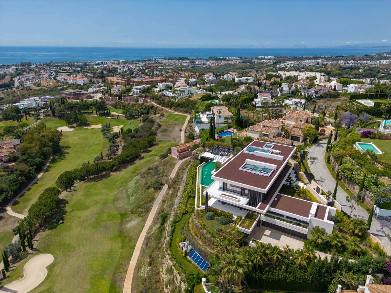 12 sypialnia Willa na sprzedaż w Benahavis z basenem garażem - 20 000 000 € (Ref: 7622913)