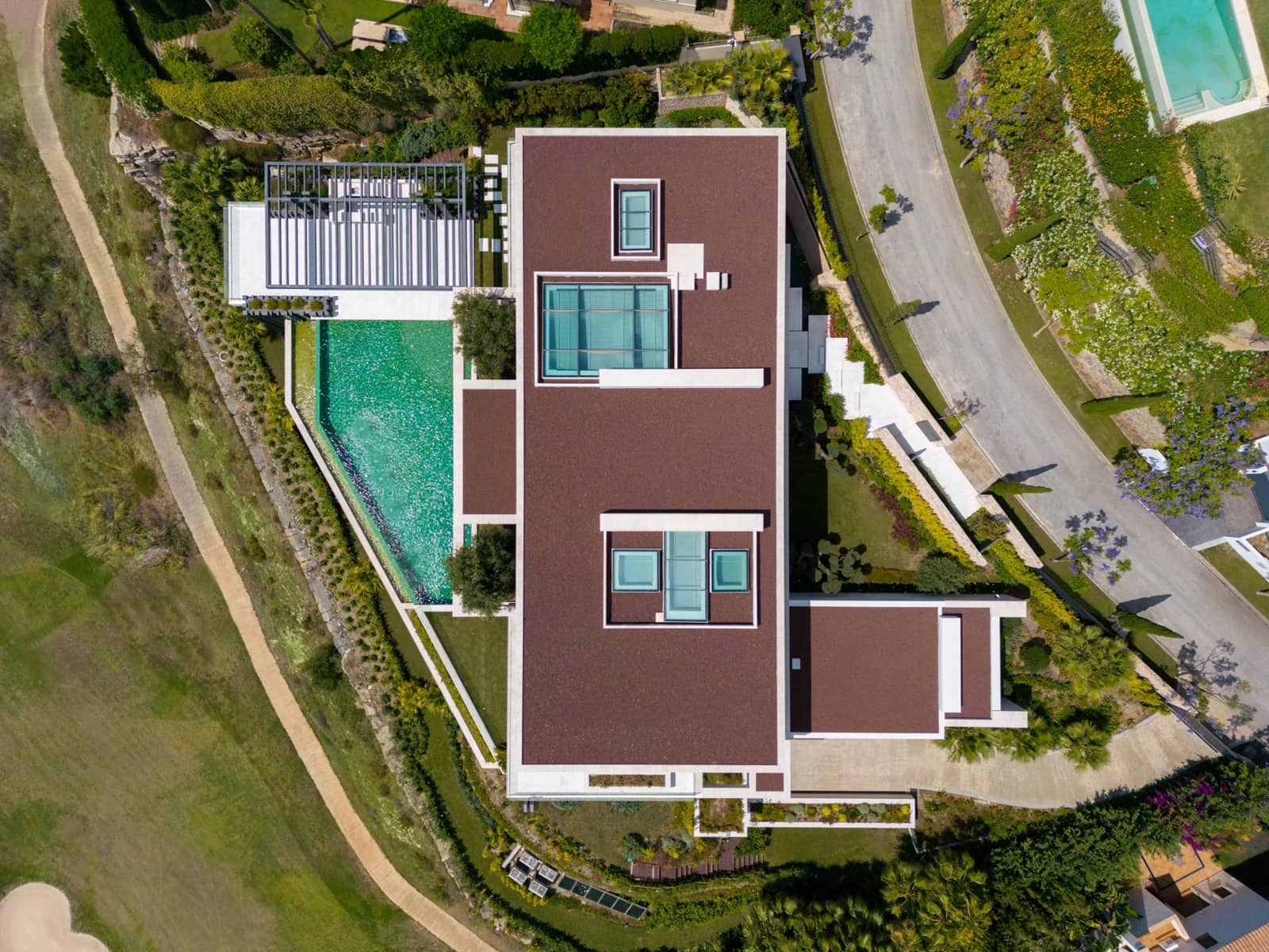 12 sypialnia Willa na sprzedaż w Benahavis z basenem garażem - 20 000 000 € (Ref: 7622913)