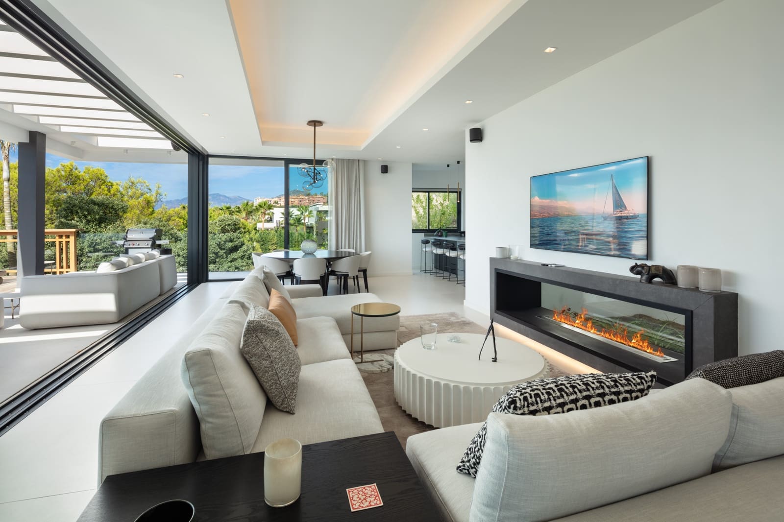 4 soveværelse Villa til salg i La Quinta med swimmingpool garage - € 4.895.000 (Ref: 7848091)