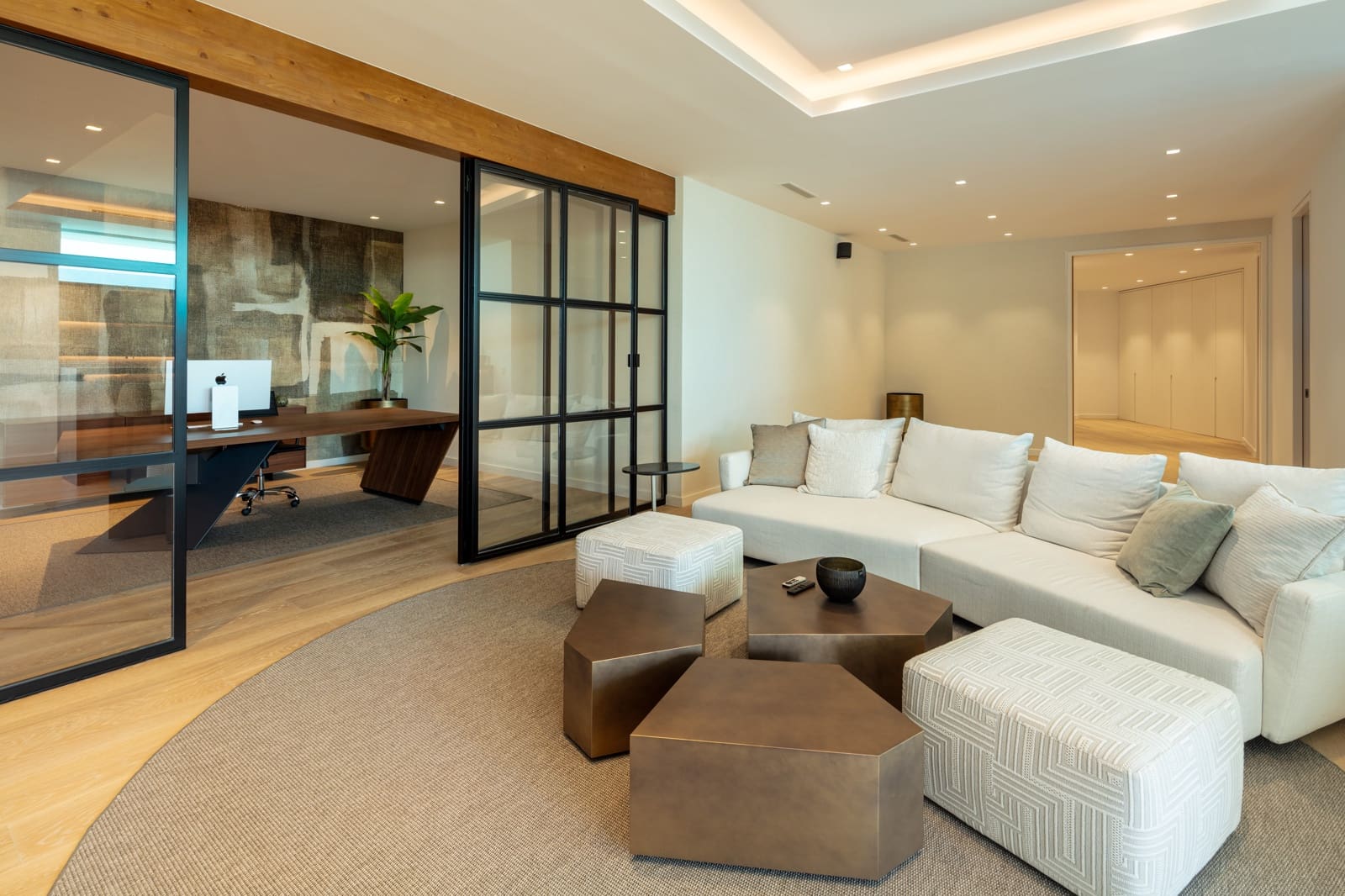 4 soveværelse Villa til salg i La Quinta med swimmingpool garage - € 4.895.000 (Ref: 7848091)