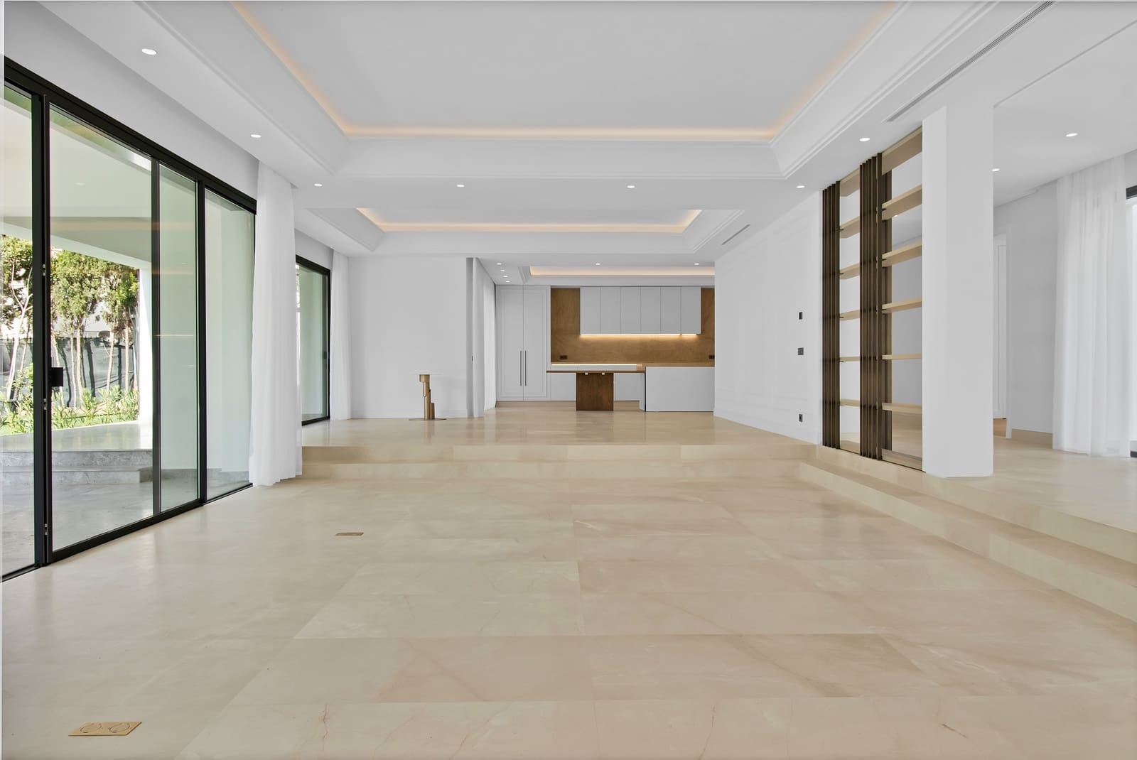 6 chambre Villa/Maison à vendre à Golden Mile avec piscine garage - 8 500 000 € (Ref: 7889335)