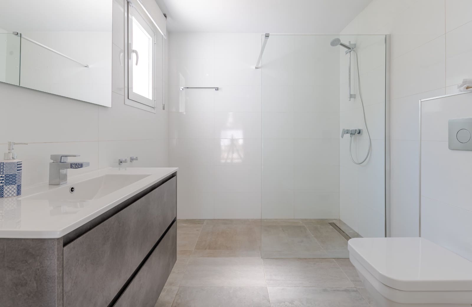 Chalet de 6 habitaciones en Nueva Andalucia en venta con piscina garaje - 1.895.000 € (Ref: 7896744)