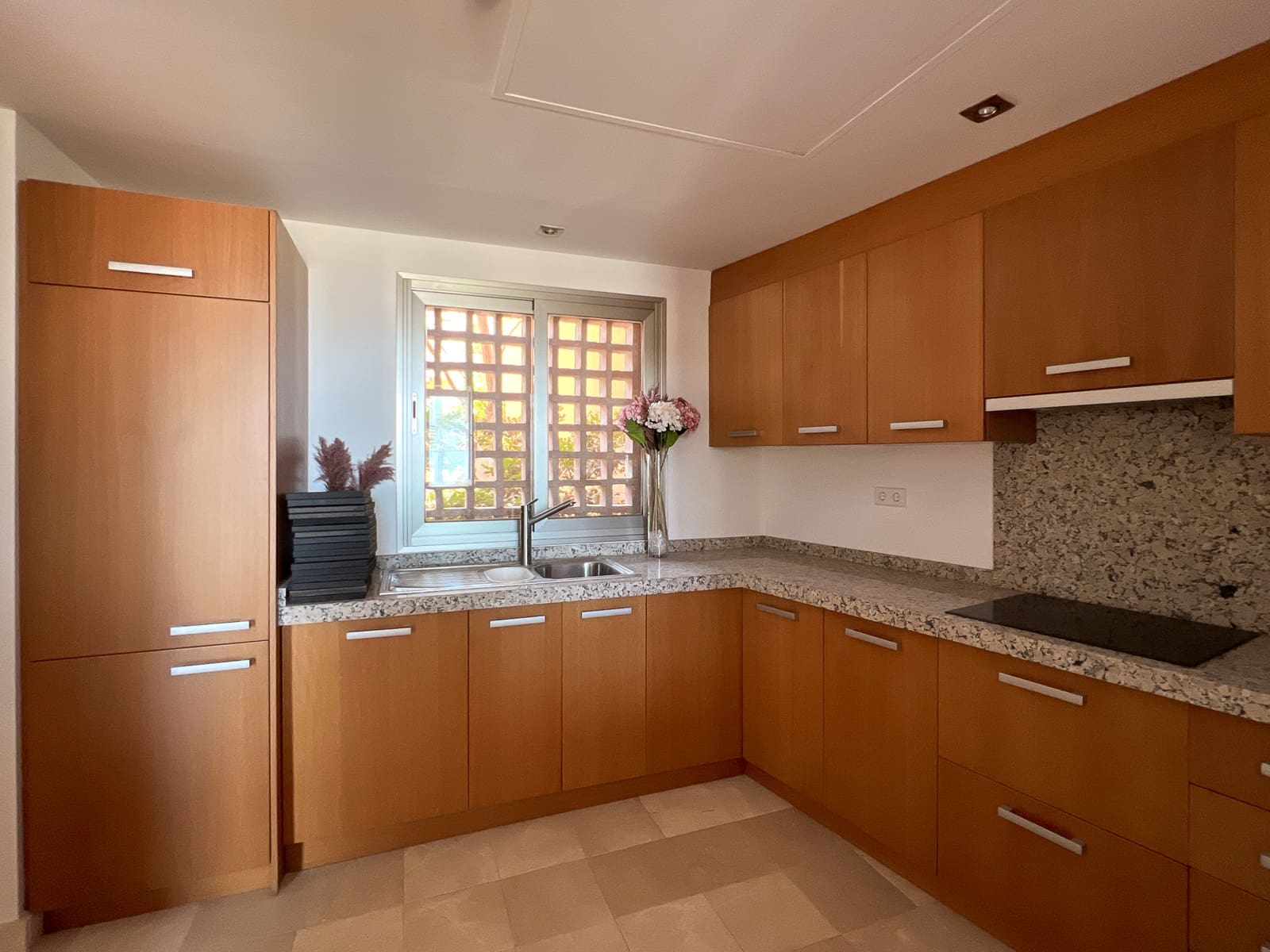 4 sypialnia Dom na sprzedaż w Riviera del Sol z basenem garażem - 530 000 € (Ref: 8418589)