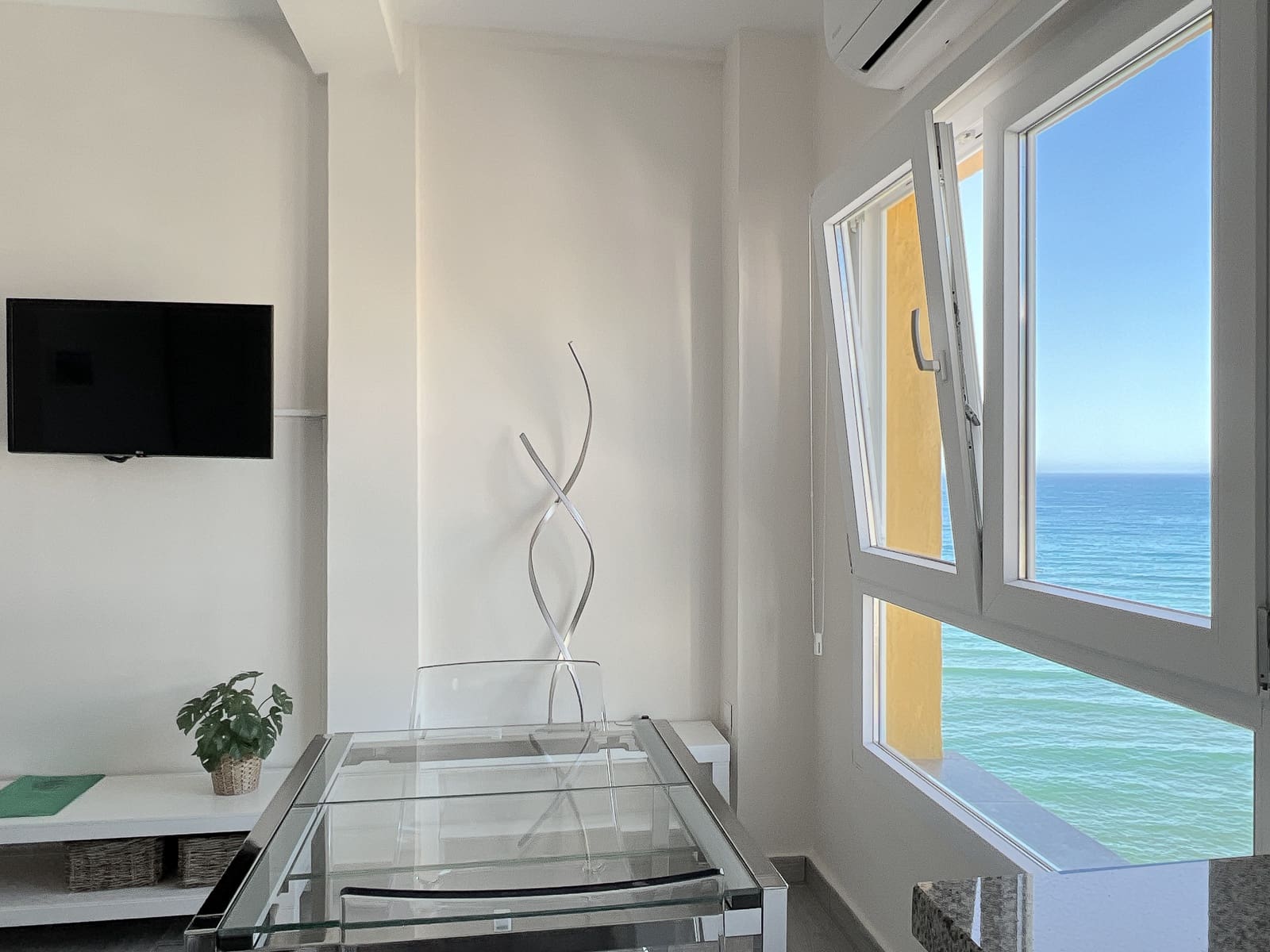 Studio til salg i Sitio de Calahonda med swimmingpool - € 215.000 (Ref: 8425332)