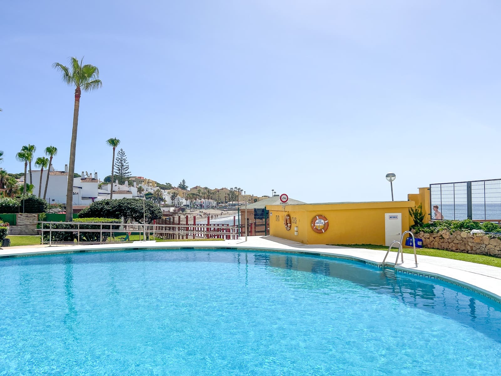 Studio til salg i Sitio de Calahonda med swimmingpool - € 215.000 (Ref: 8425332)