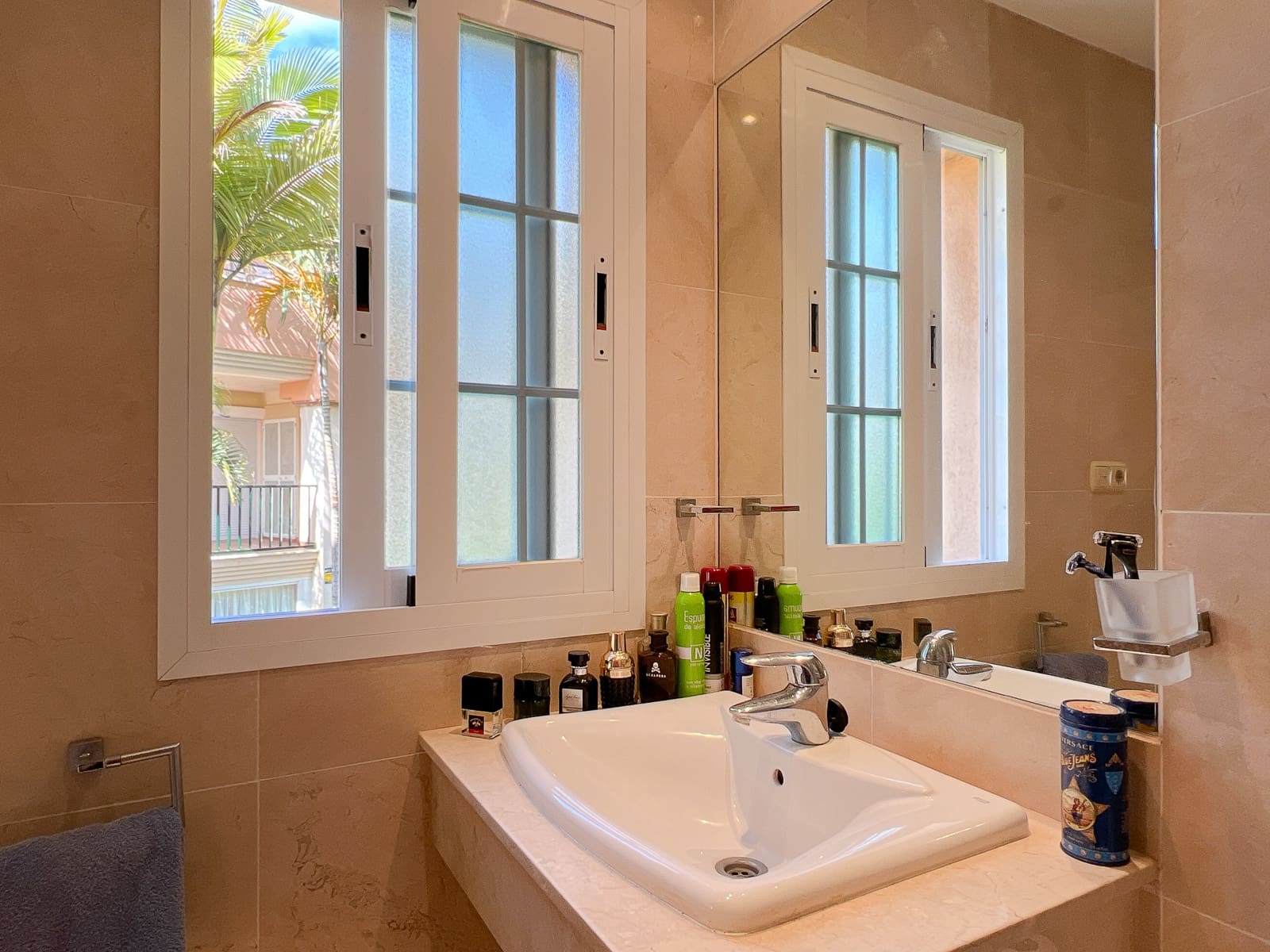 2 soverom Strandleiligheter til salgs i Marbella med svømmebasseng garasje - € 430 000 (Ref: 8437798)