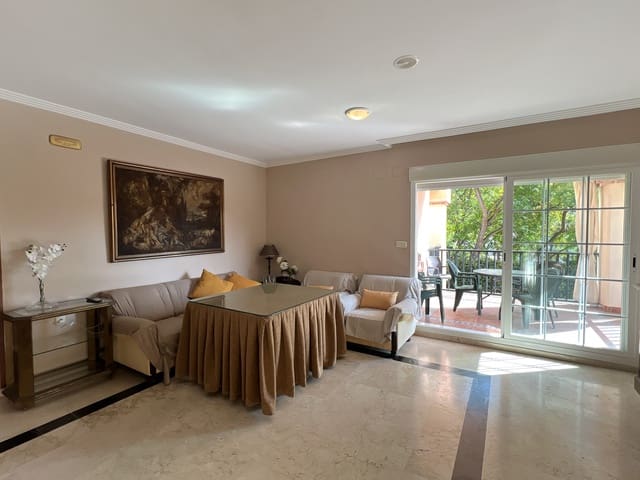 2 soverom Strandleiligheter til salgs i Costabella, Marbella med svømmebasseng garasje - € 430 000 (Ref: 8437798)