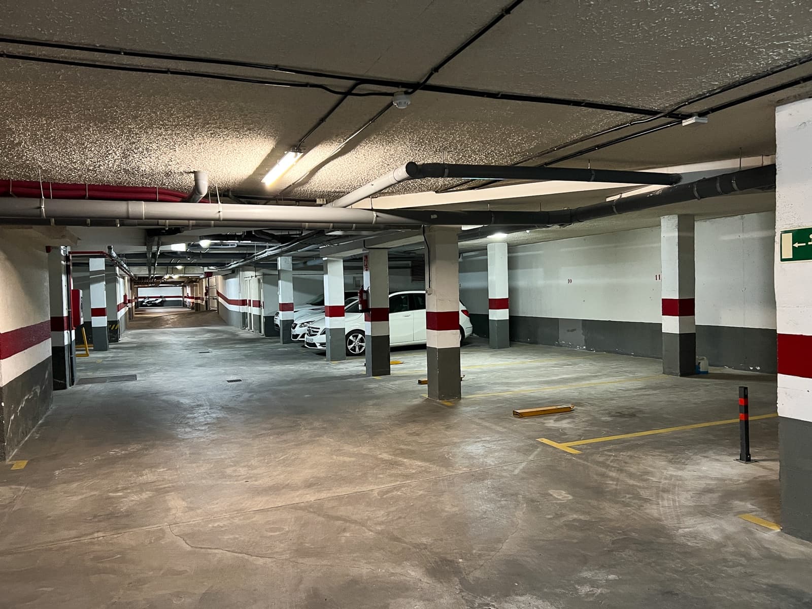 2 soverom Strandleiligheter til salgs i Marbella med svømmebasseng garasje - € 430 000 (Ref: 8437798)