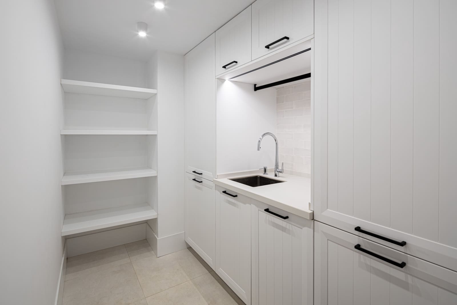 4 quarto Moradia para venda em Nueva Andalucia com piscina garagem - 4 900 000 € (Ref: 8478579)