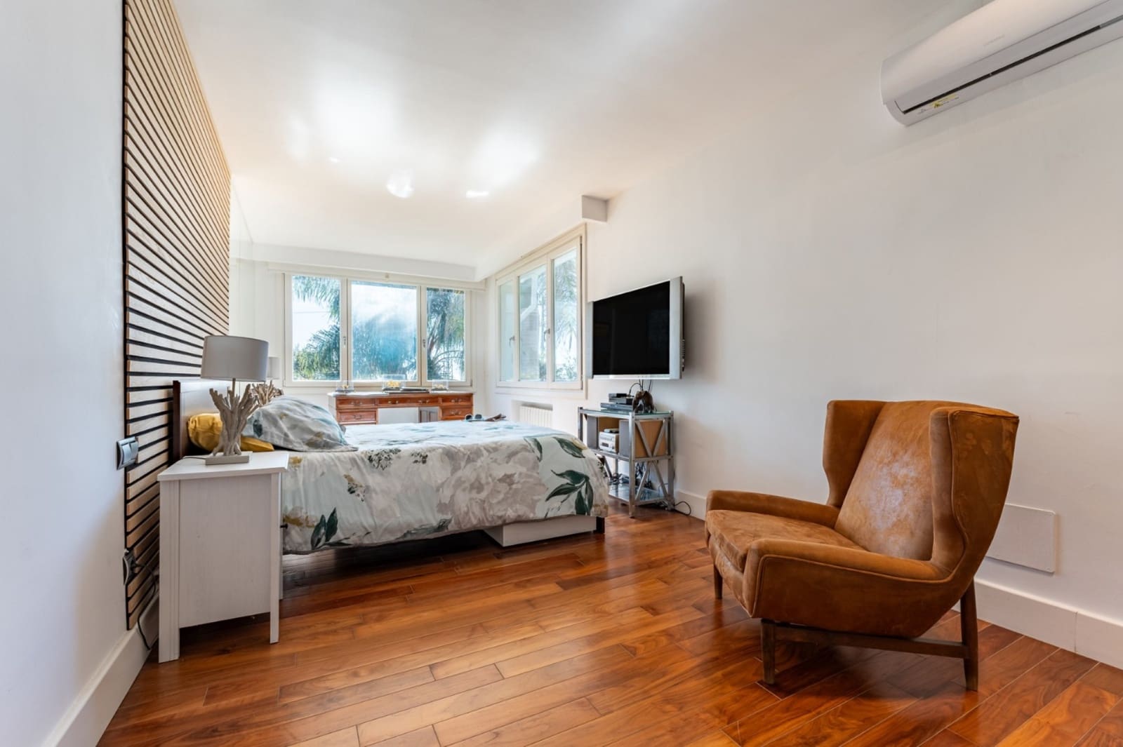 4 sypialnia Willa na sprzedaż w Sitio de Calahonda z basenem garażem - 899 000 € (Ref: 8596300)