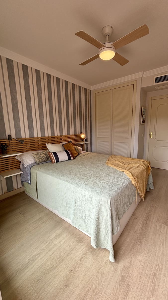 3 chambre Villa/Maison Semi-Mitoyenne à vendre à Riviera del Sol avec piscine garage - 490 000 € (Ref: 8602182)