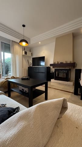 3 chambre Villa/Maison Semi-Mitoyenne à vendre à Riviera del Sol, Mijas avec piscine garage - 490 000 € (Ref: 8602182)