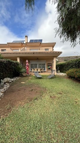 3 chambre Villa/Maison Semi-Mitoyenne à vendre à Riviera del Sol, Mijas avec piscine garage - 490 000 € (Ref: 8602182)