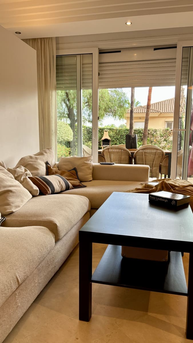 3 chambre Villa/Maison Semi-Mitoyenne à vendre à Riviera del Sol avec piscine garage - 490 000 € (Ref: 8602182)