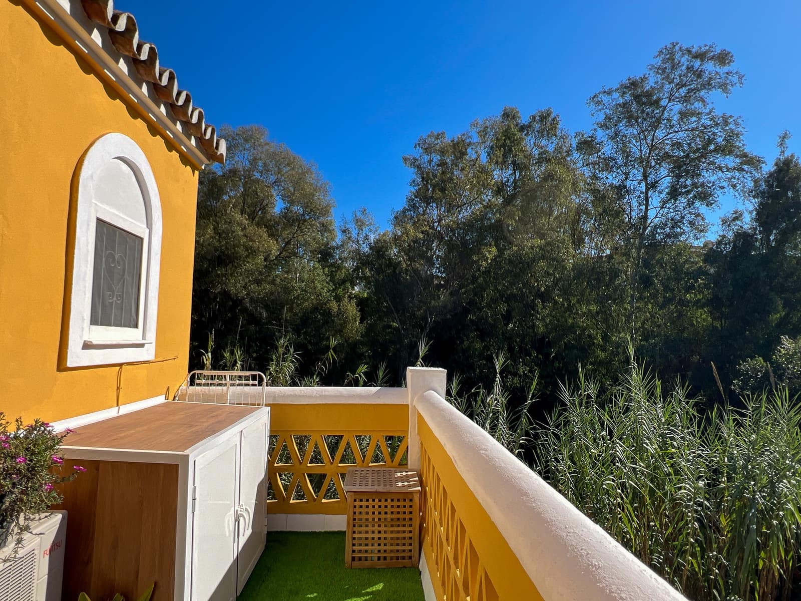 2 quarto Casa em Banda para venda em Sitio de Calahonda com piscina garagem - 495 000 € (Ref: 8643895)