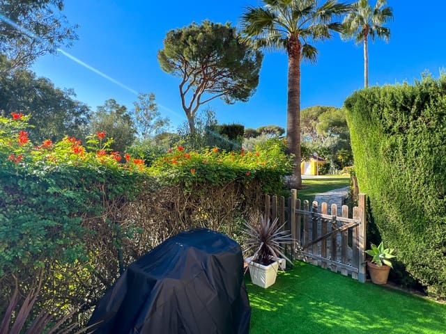 2 quarto Casa em Banda para venda em Sitio de Calahonda, Mijas com piscina garagem - 495 000 € (Ref: 8643895)