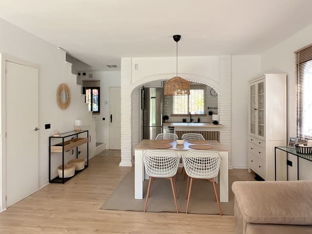2 quarto Casa em Banda para venda em Sitio de Calahonda, Mijas com piscina garagem - 495 000 € (Ref: 8643895)