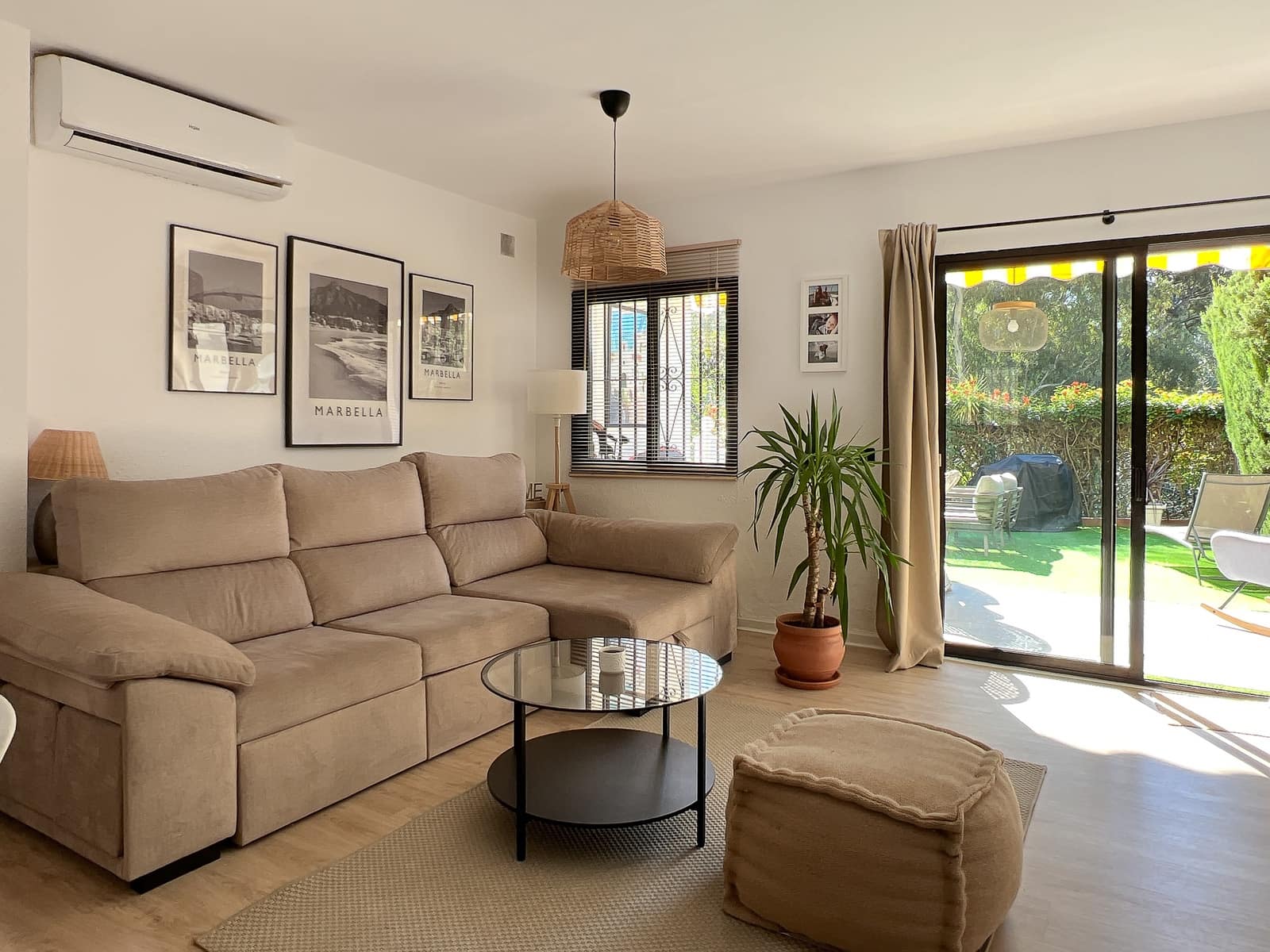 2 quarto Casa em Banda para venda em Sitio de Calahonda com piscina garagem - 495 000 € (Ref: 8643895)