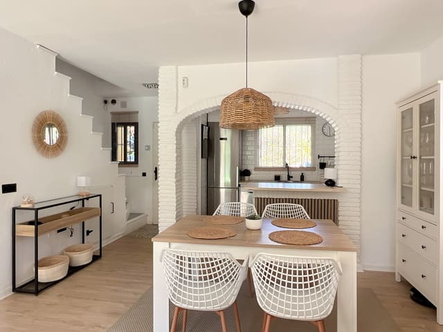 2 quarto Casa em Banda para venda em Sitio de Calahonda, Mijas com piscina garagem - 495 000 € (Ref: 8643895)