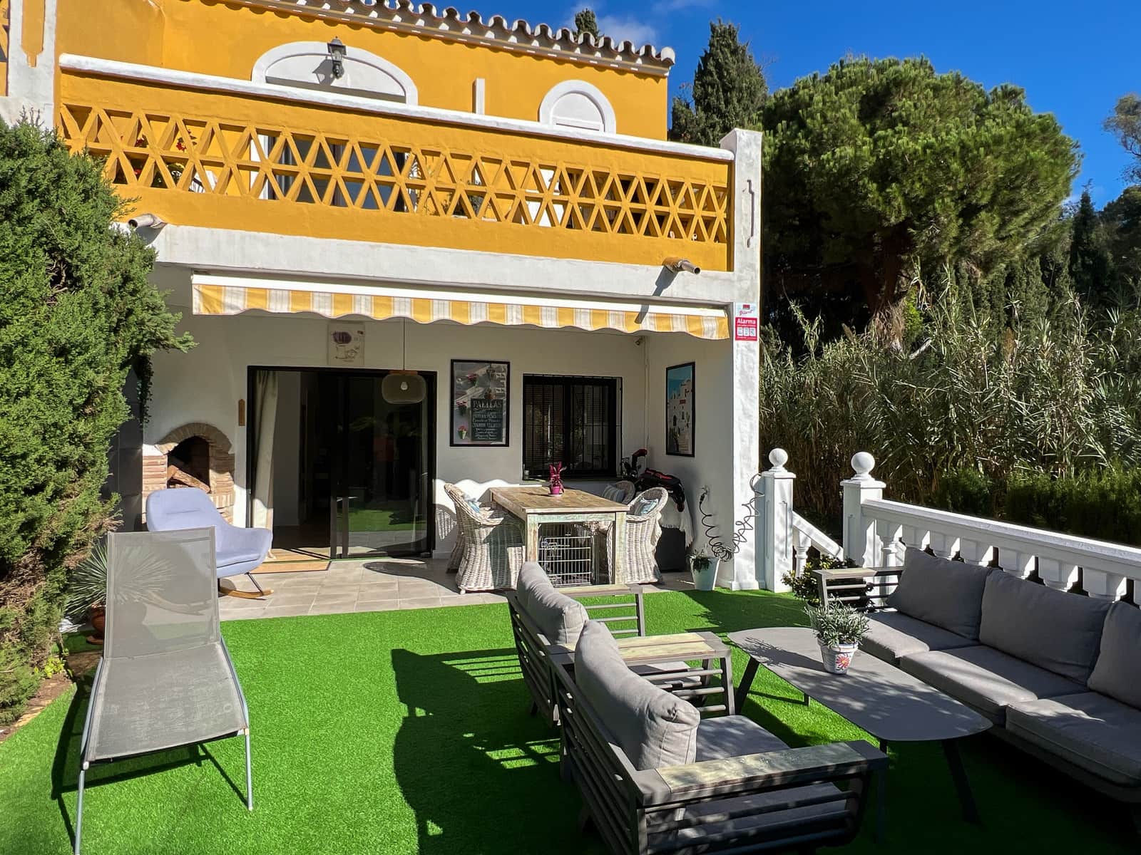 2 quarto Casa em Banda para venda em Sitio de Calahonda com piscina garagem - 495 000 € (Ref: 8643895)
