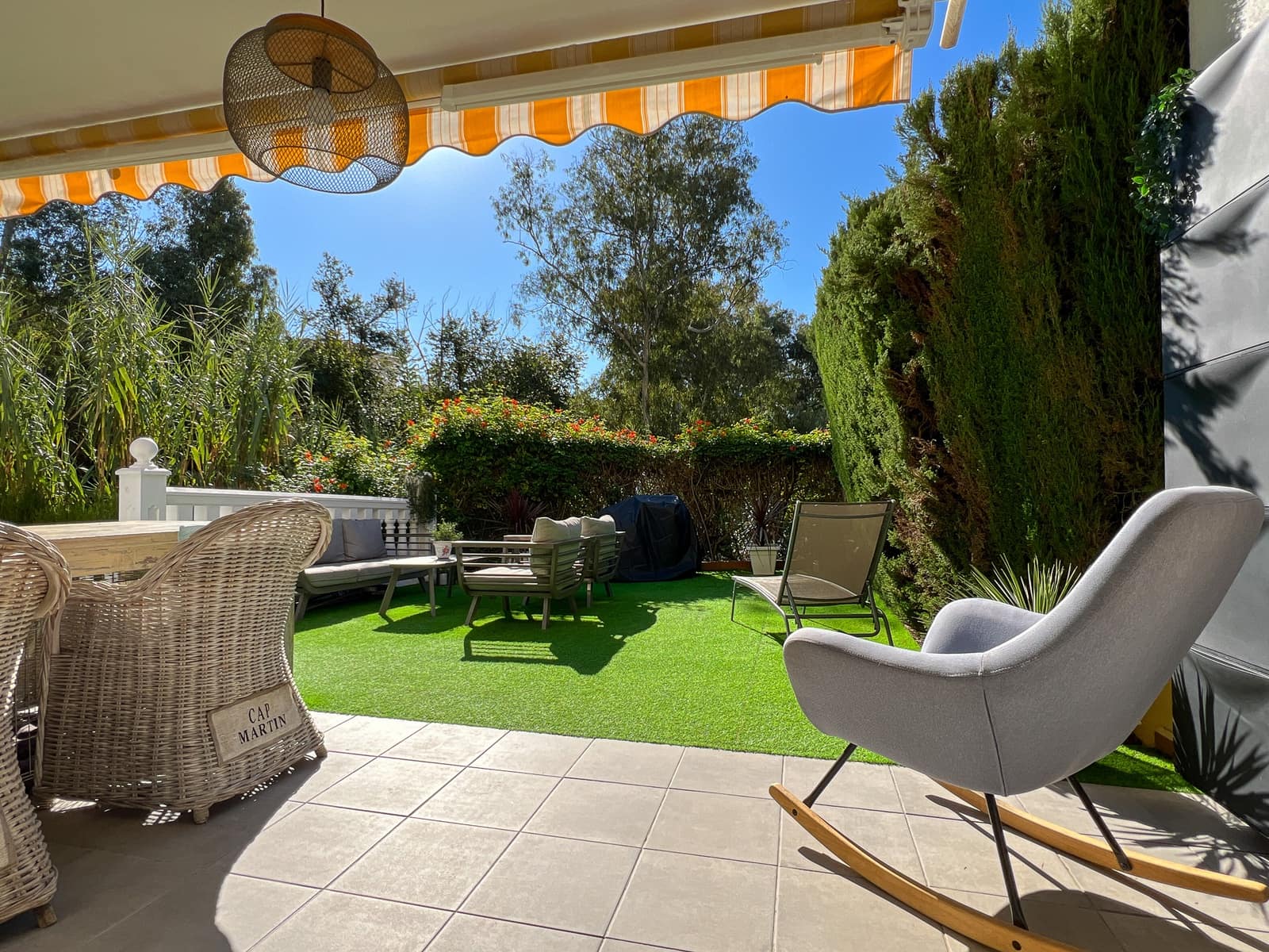 2 quarto Casa em Banda para venda em Sitio de Calahonda com piscina garagem - 495 000 € (Ref: 8643895)