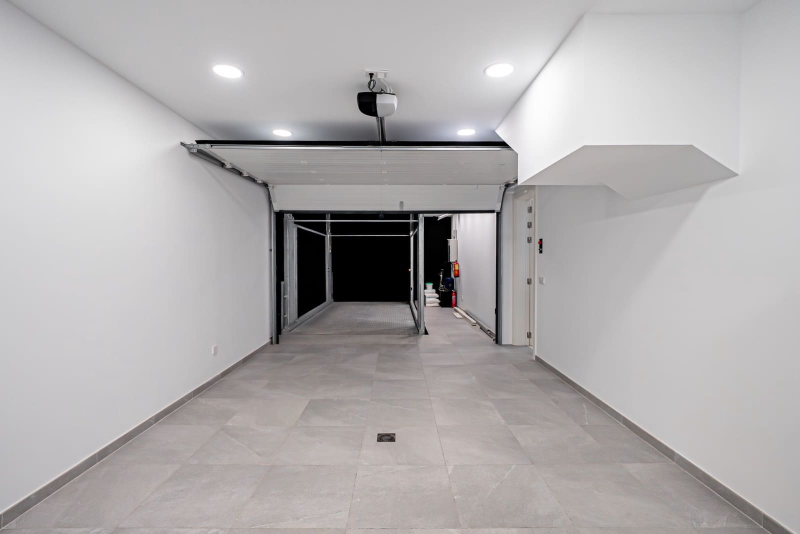 4 camera da letto Villa in vendita in Golden Mile con piscina garage - 3.500.000 € (Rif: 8703052)