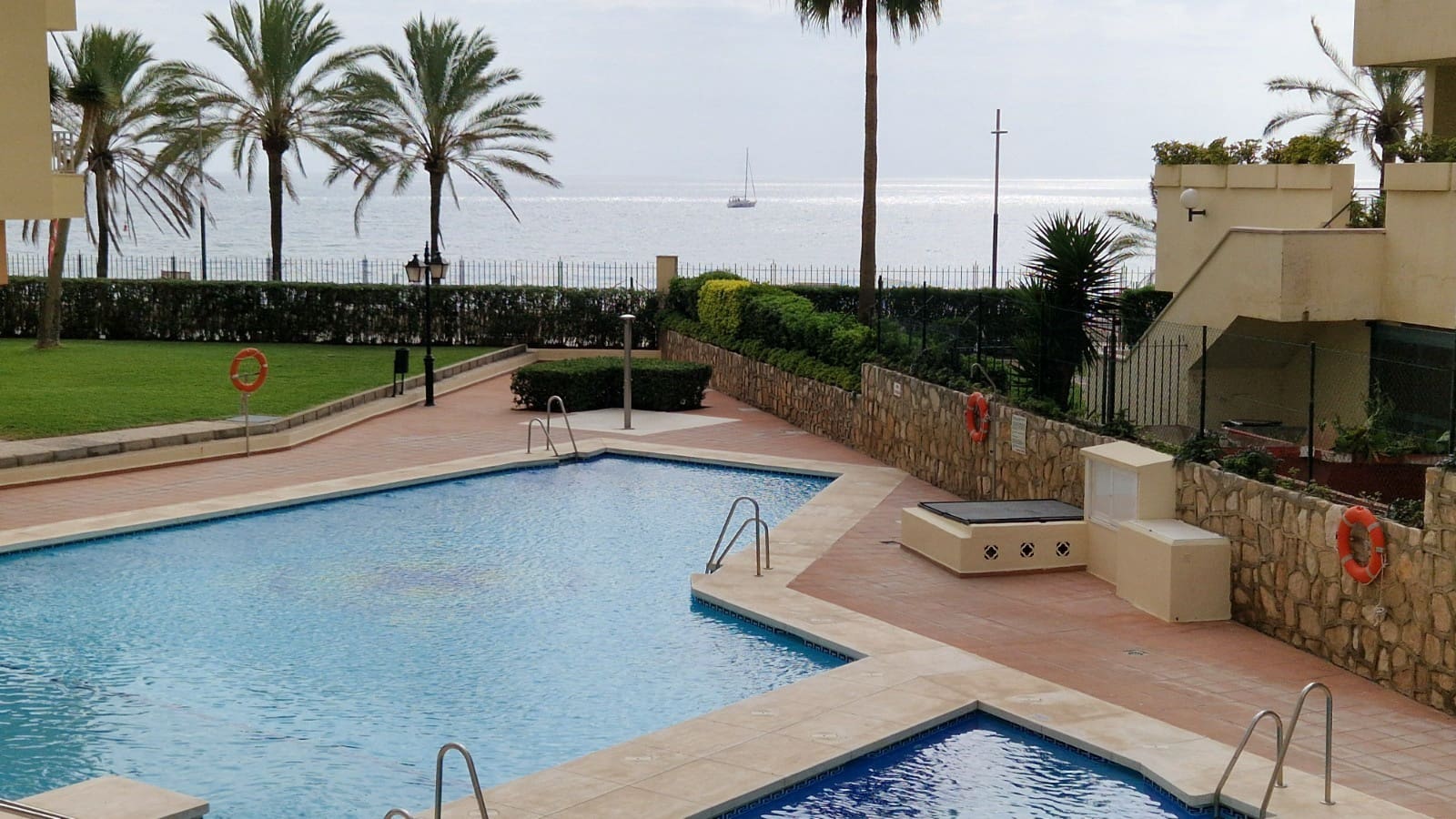 Studio til salg i Puerto Banus med swimmingpool garage - € 299.000 (Ref: 8703147)