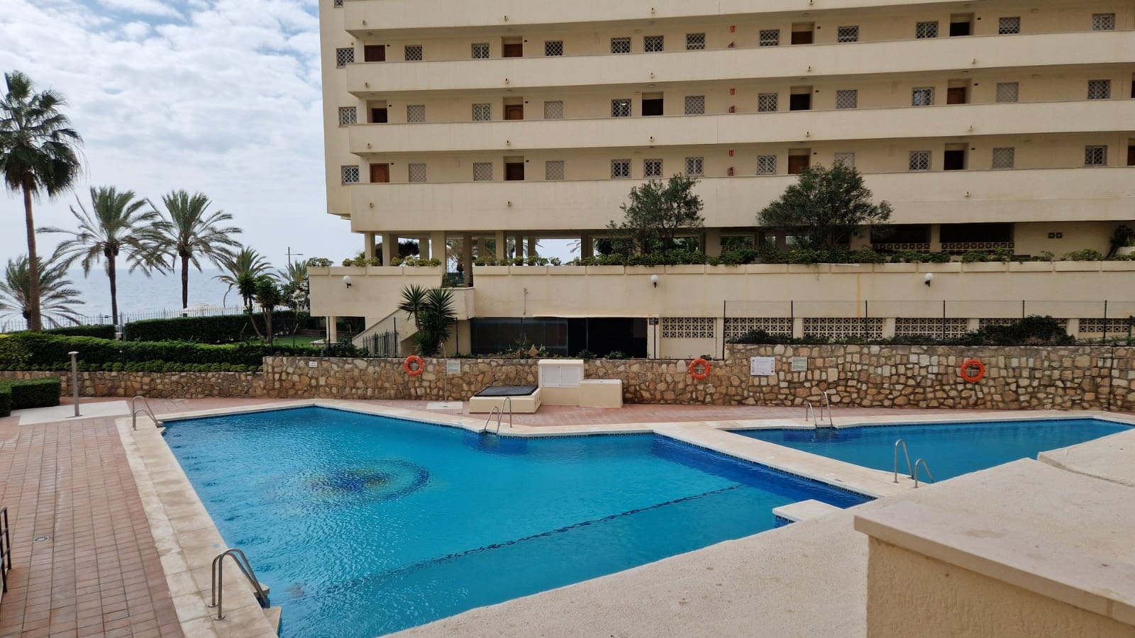 Studio til salg i Puerto Banus med swimmingpool garage - € 299.000 (Ref: 8703147)