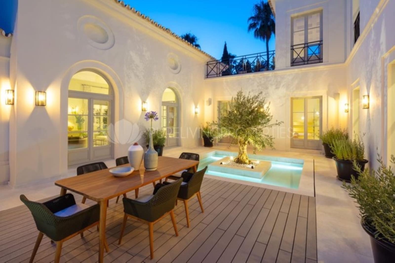 4 chambre Villa/Maison à vendre à Estepona - 1 987 000 € (Ref: 8796689)