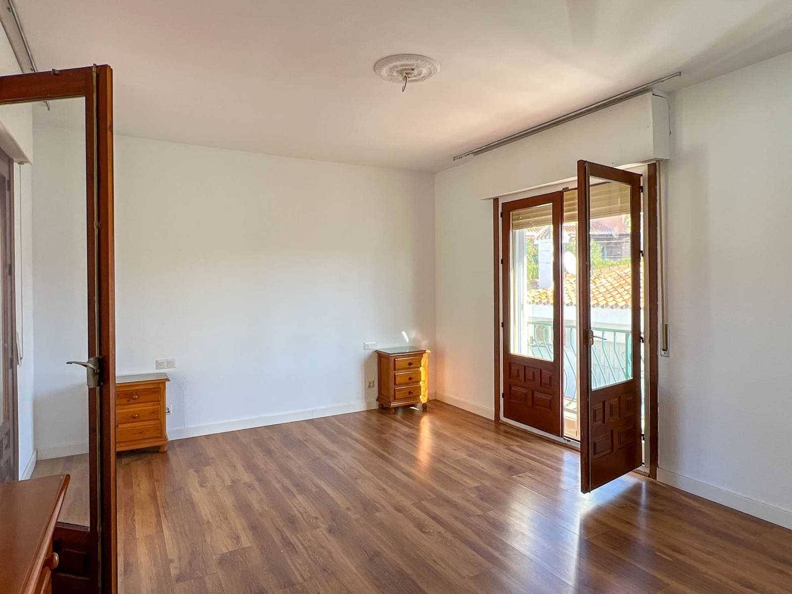 5 bedroom Villa for sale in Mijas with pool garage - € 700,000 (Ref: 8814968)