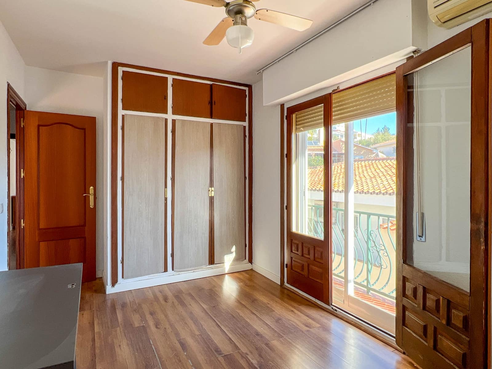 5 bedroom Villa for sale in Mijas with pool garage - € 700,000 (Ref: 8814968)