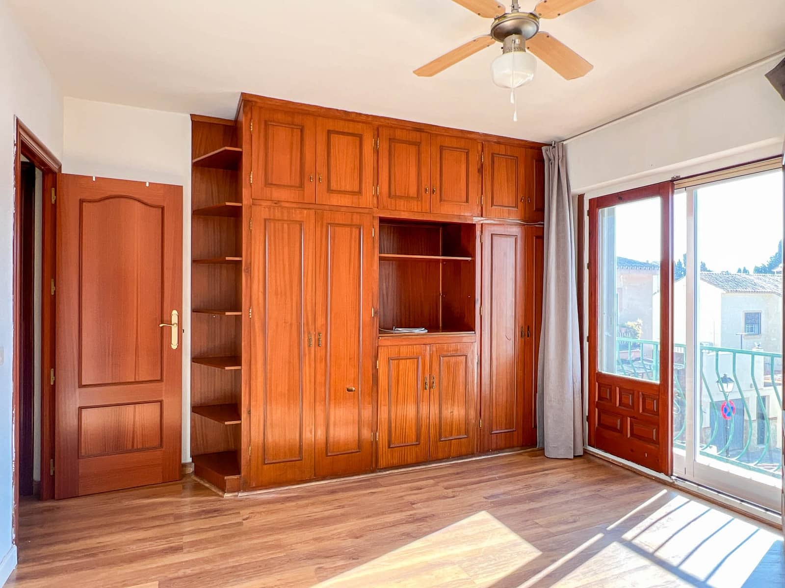 5 bedroom Villa for sale in Mijas with pool garage - € 700,000 (Ref: 8814968)