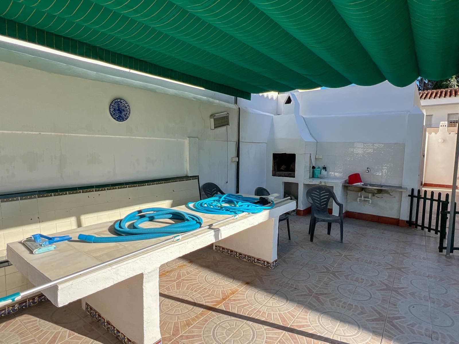 5 bedroom Villa for sale in Mijas with pool garage - € 700,000 (Ref: 8814968)