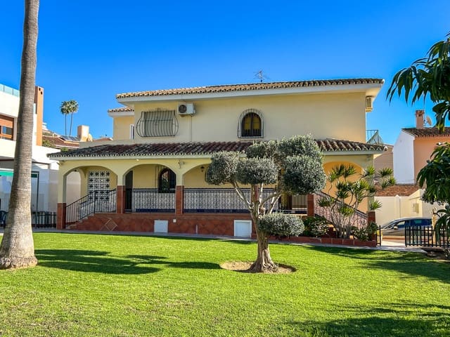 5 soverom Villa til salgs i Campo Mijas, Mijas med svømmebasseng garasje - € 750 000 (Ref: 8814968)