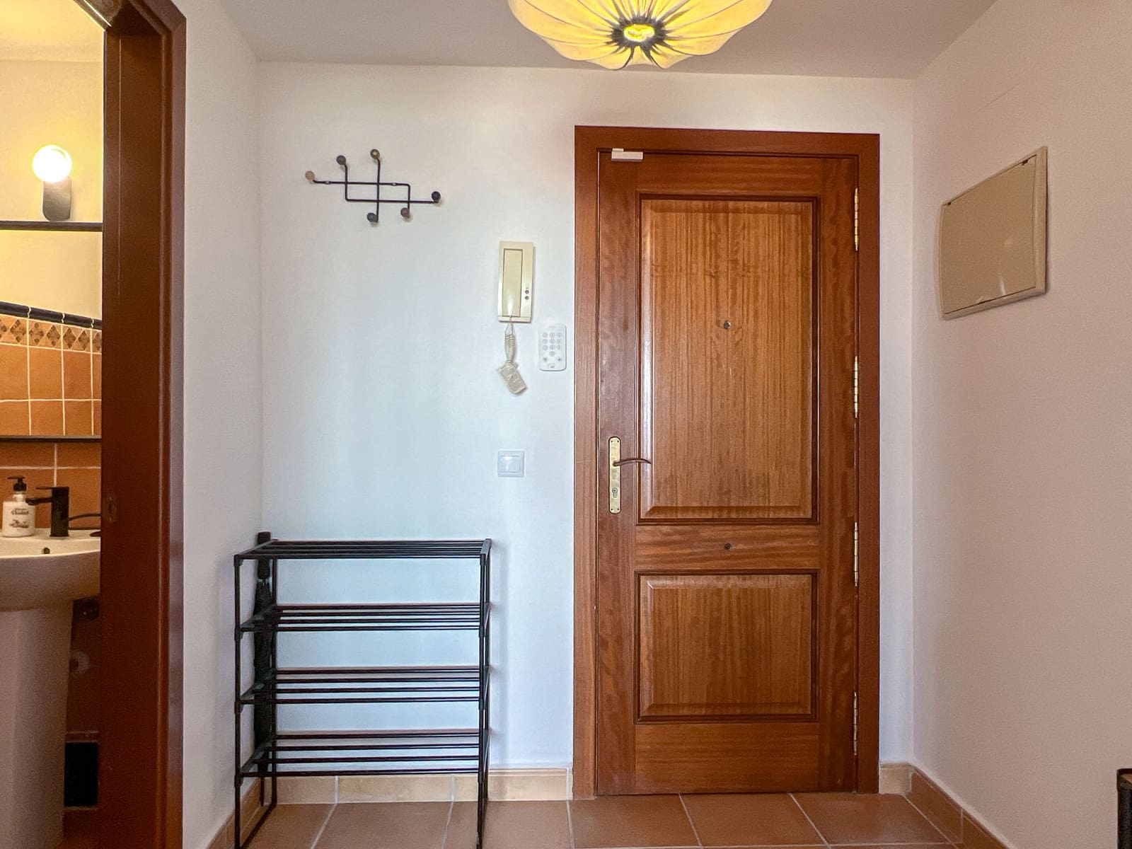 2 bedroom Apartment for sale in Sitio de Calahonda with pool garage - € 285,000 (Ref: 8894057)