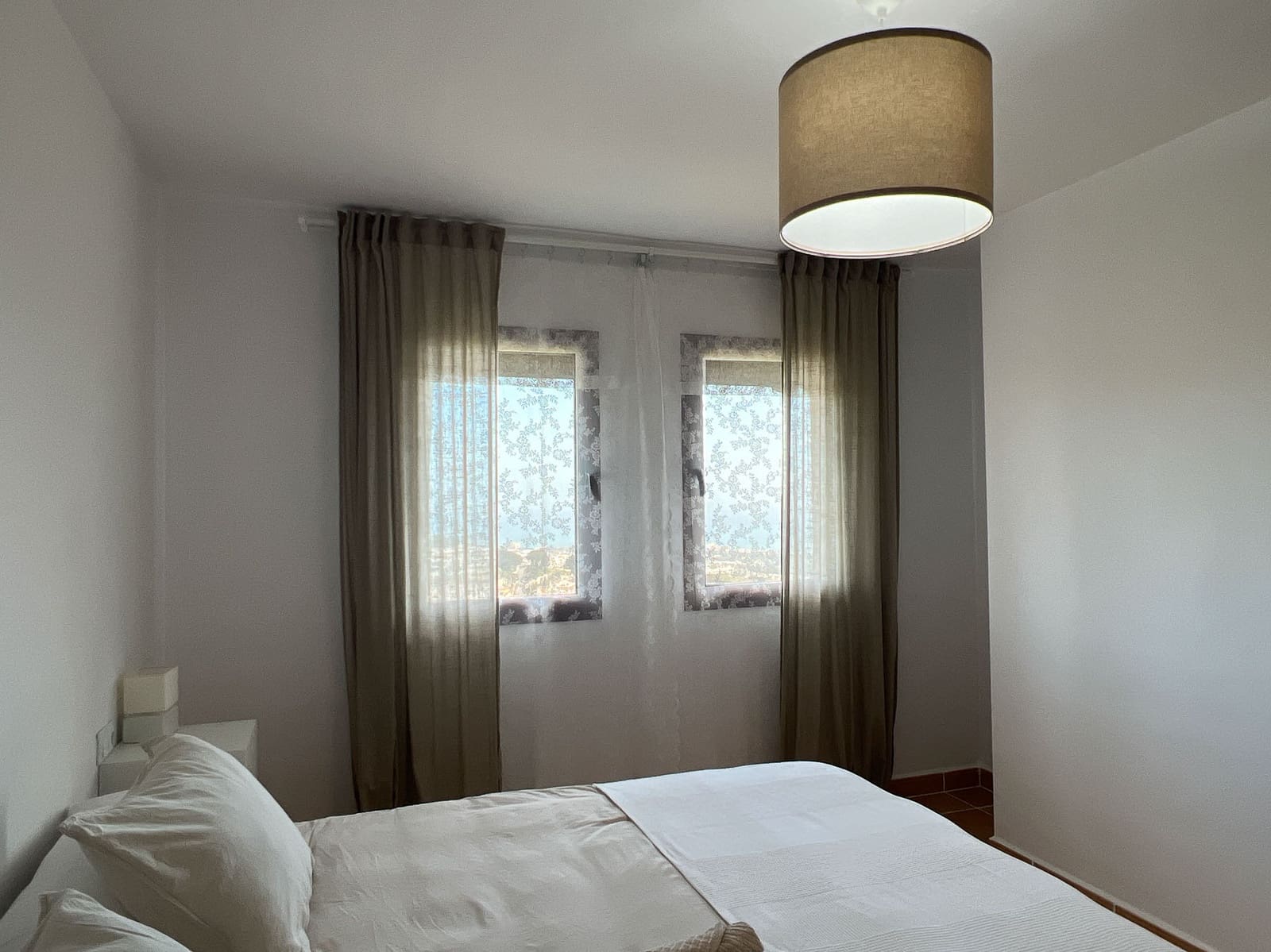 2 bedroom Apartment for sale in Sitio de Calahonda with pool garage - € 285,000 (Ref: 8894057)