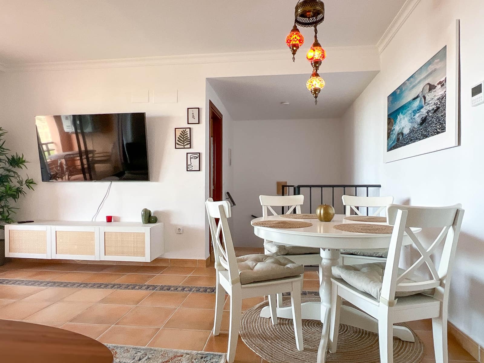 2 bedroom Apartment for sale in Sitio de Calahonda with pool garage - € 285,000 (Ref: 8894057)