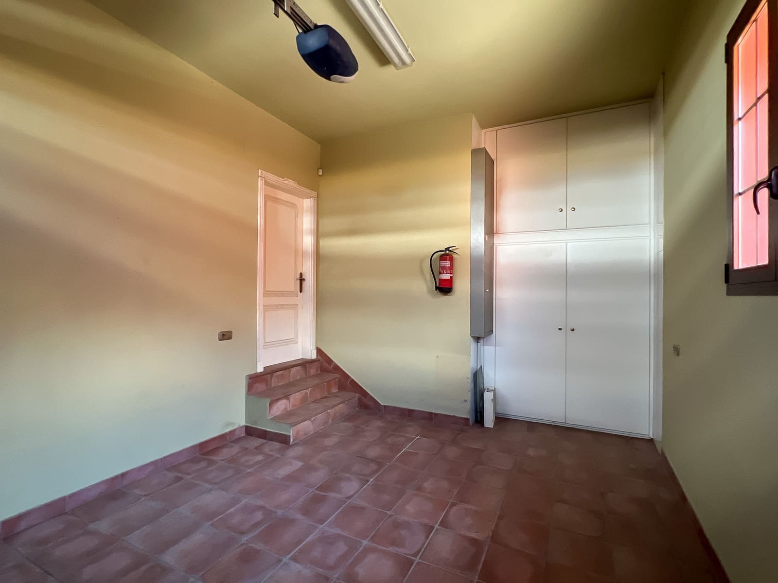 3 soveværelse Villa til salg i Mijas med swimmingpool garage - € 899.000 (Ref: 8940727)