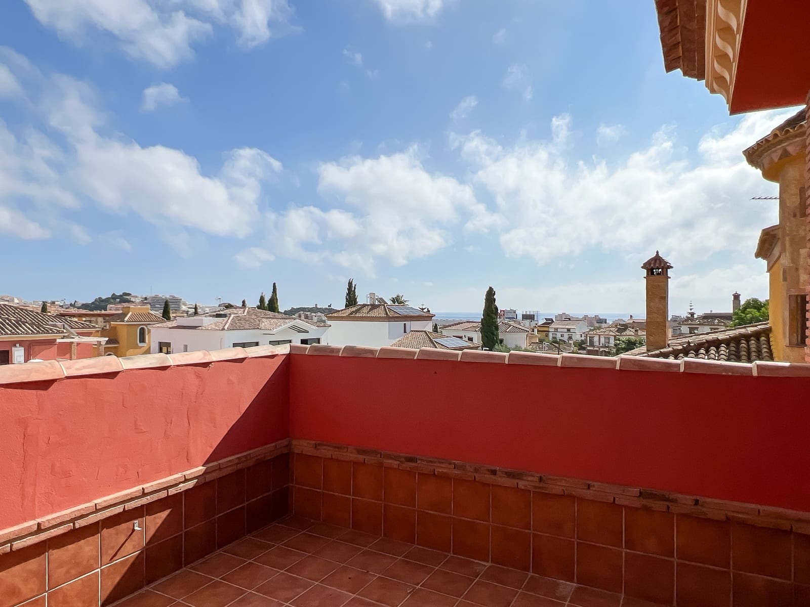 3 soveværelse Villa til salg i Mijas med swimmingpool garage - € 899.000 (Ref: 8940727)