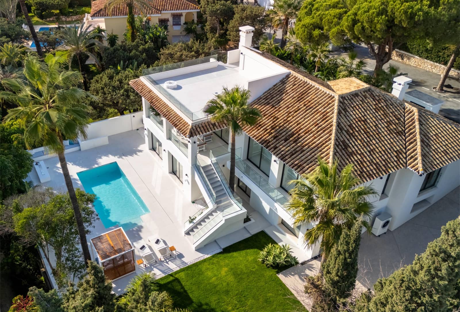 4 soverom Villa til salgs i Marbella del Este med svømmebasseng garasje - € 3 495 000 (Ref: 8977092)