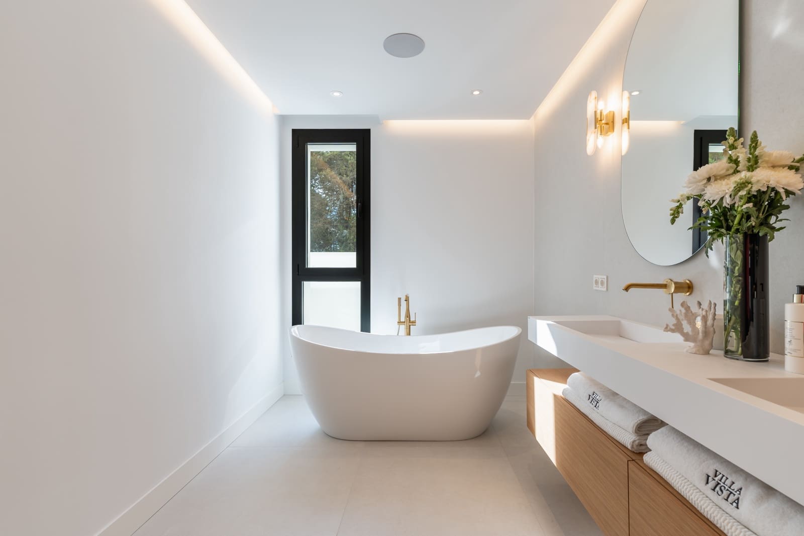 4 soverom Villa til salgs i Marbella del Este med svømmebasseng garasje - € 3 495 000 (Ref: 8977092)