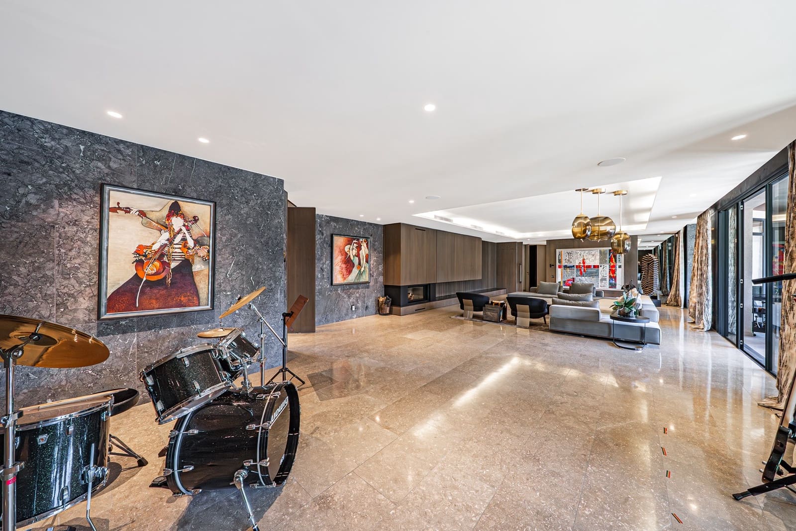 10 soveværelse Villa til salg i Guadalmina med swimmingpool garage - € 12.900.000 (Ref: 9003763)